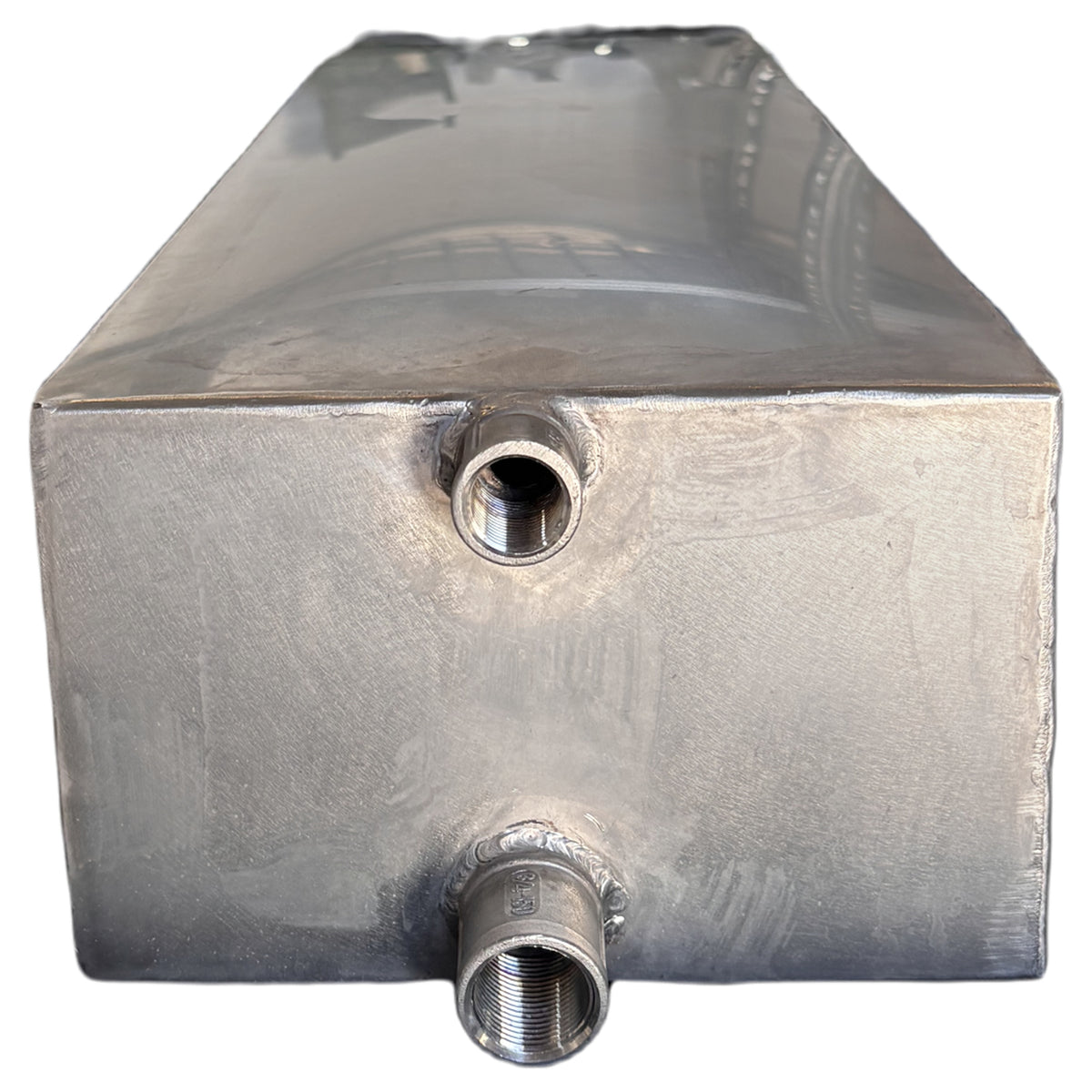 Serbatoio inox Hubmarine D1509 – vista frontale degli attacchi filettati